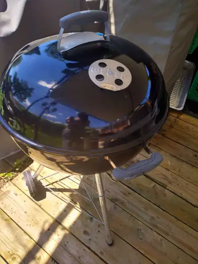 WEBBER 22 INCH CHARCOAL GRILL, View more