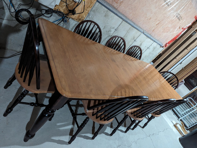 Solid Wood Dining Room Table with 8 Chairs in Dining Tables & Sets in Peterborough - Image 4