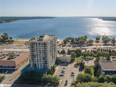 Wow!   Waterfront Condo 4 Sale