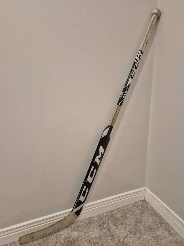 Junior Hockey Stick - CCM Axis 1.5 in Hockey in Ottawa - Image 6