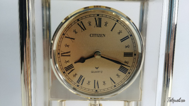 Horloge Citizen avec Pendule Rotatif dans Décoration intérieure et accessoires  à Longueuil/Rive Sud - Image 2