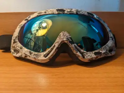 Snowtide Goggles, View more