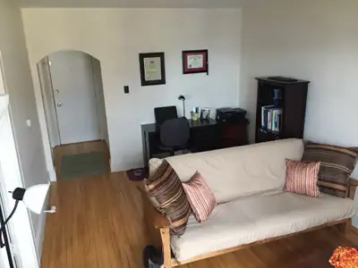 275 John Street – Cozy 1-Bedroom Apartment (Heat Included!)