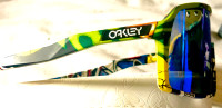 Oakley sunglasses rare snowboard pair !! Won’t find cheaper