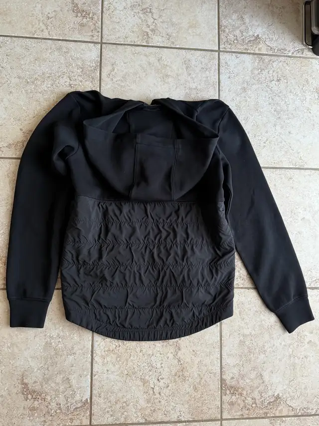 Sports jacket Roots  in Men's in Oakville / Halton Region - Image 4