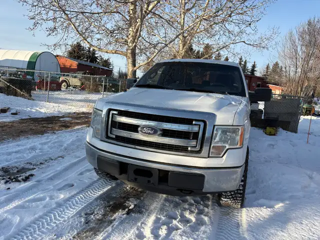 2013 Ford F-150 in Cars & Trucks in Calgary - Image 3