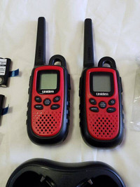Uniden GMR-2240-2CK GMRS two way radio