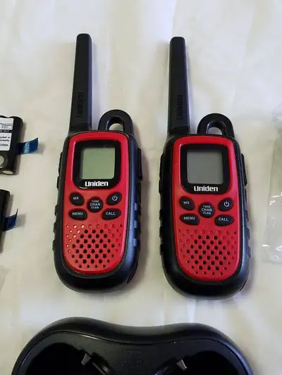 Uniden GMR-2240-2CK GMRS two way radio, View more