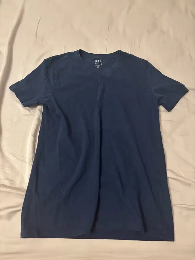 T-Shirt Clear-Out Sale  in Men's in Oakville / Halton Region - Image 6