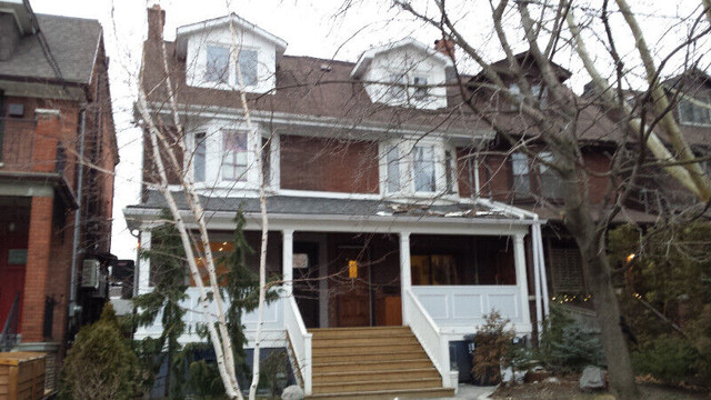 Window & Door Capping, Soffit, Siding, Gutters in Other in Markham / York Region - Image 2