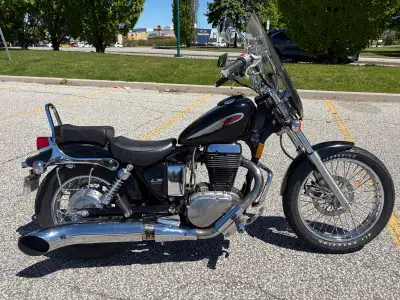 35400k km. 650cc Enough power but still a great beginner bike. Low seat height, good for shorter rid...
