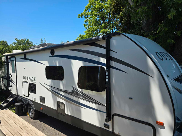 Roulotte Outback ultra light 290 UBU/ 29 pieds/ 2019 dans Caravanes classiques  à Longueuil/Rive Sud