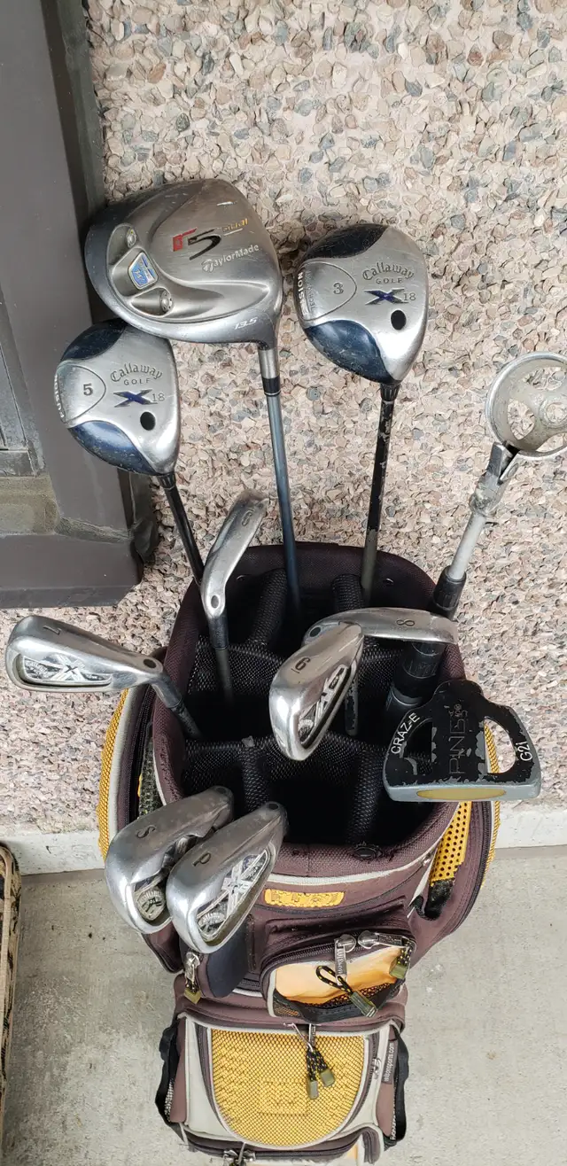 Callaway golf clubs w/ Cart in Golf in Ottawa - Image 4