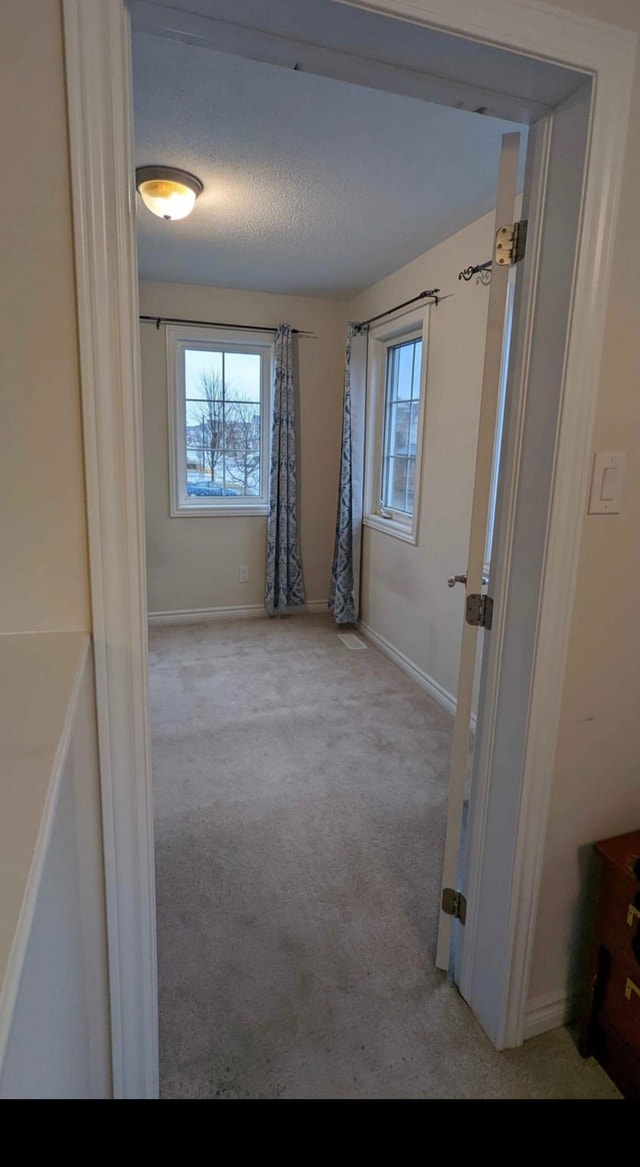 Barrhaven Room for rent 1st September Room Rentals & Roommates