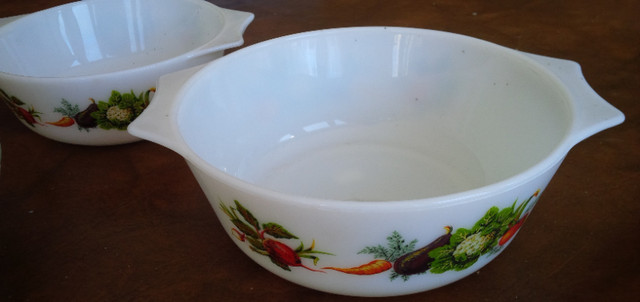 3 Vintage JAJ Pyrex Tuscany Market Garden Casserole Dishes in Arts & Collectibles in Stratford - Image 2