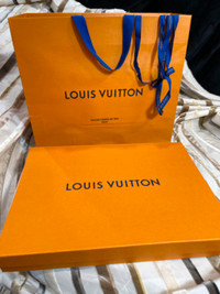 Louis Vuitton Classic Shawl