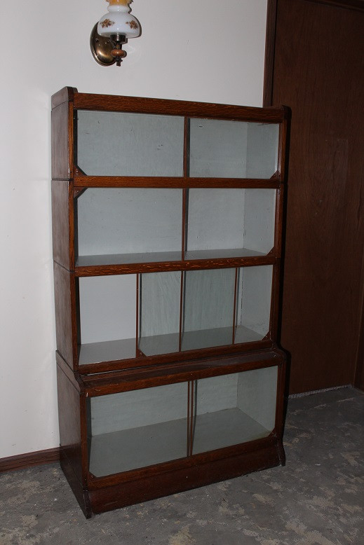 Antique quarter cut stacking book/display case Arts & Collectibles