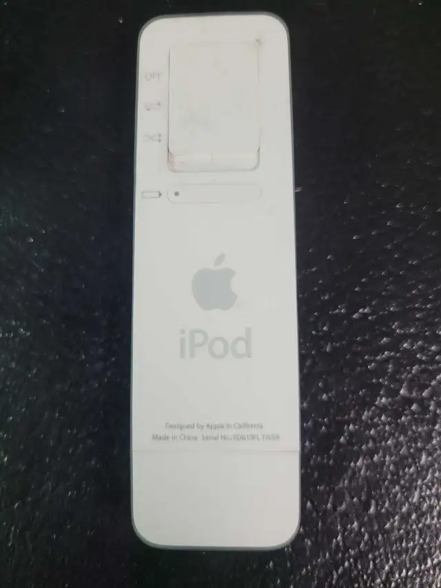 ipod shuffle 1st gen435641752004874241