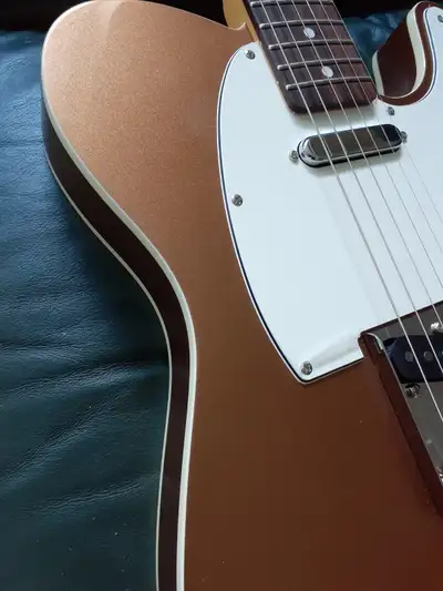 Fender Custom Telecaster, View more