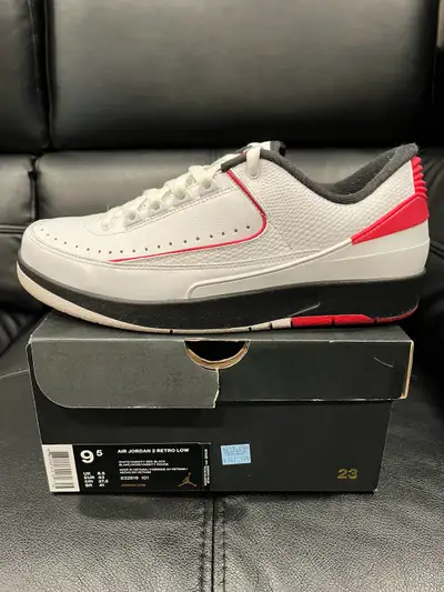 Air Jordan 2 Retro Low • Chicago • size 9.5, View more