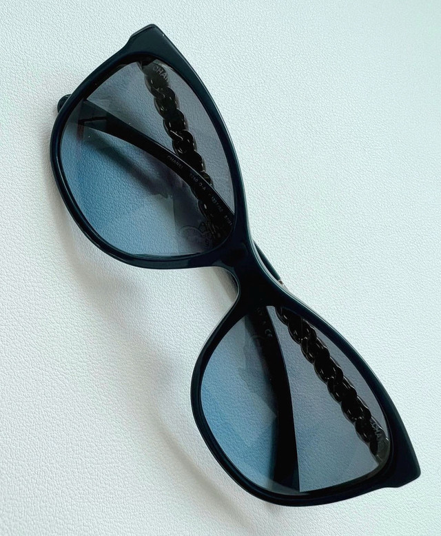 Chanel blue sunglasses in Women's - Other in City of Toronto - Image 4