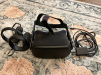 Oculus Quest One VR headset & controllers