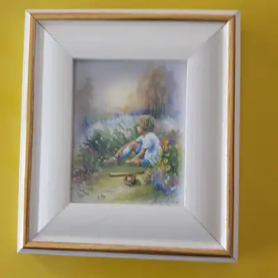 2 CADRES NEUFS SIGNÉS, BLANC+GOLD, GARCON+FILLE: $20.00 CHACUN, View more