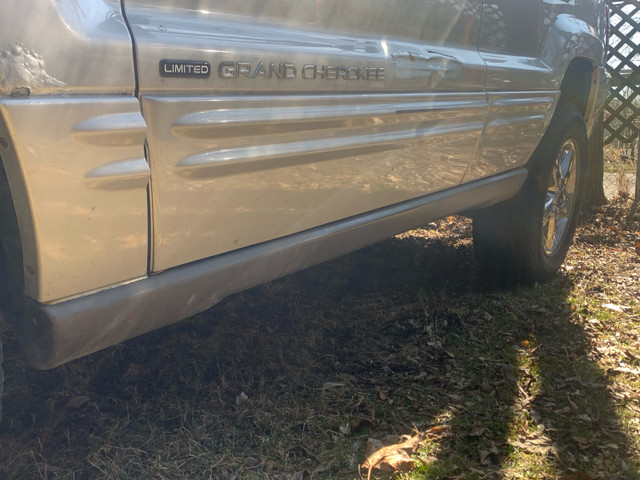 Jeep Grand Cherokee WJ 99-04 rocker panel covers in Auto Body Parts in City of Toronto