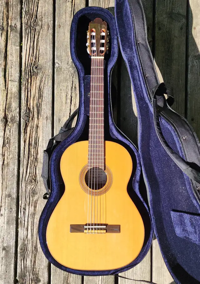 Antonio Sanchez Estudio 3 Cedar Handmade Classical Guitar Spain