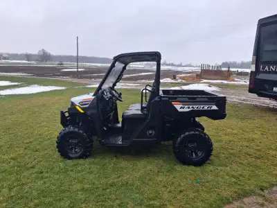 2023 Polaris Ranger. 1000 1700 miles great shape OBO