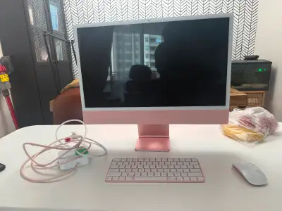 Updated Price. 24inch iMac bought during COVID due to kids school being online. This was barely used...