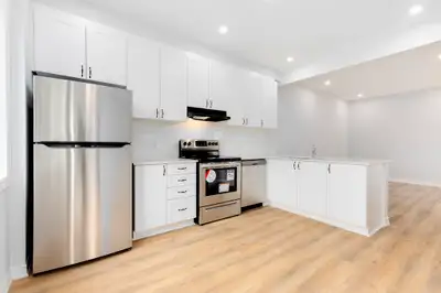 Half Moon Bay-3beds/2.5 baths for Rent. 231 Darjeeling ave