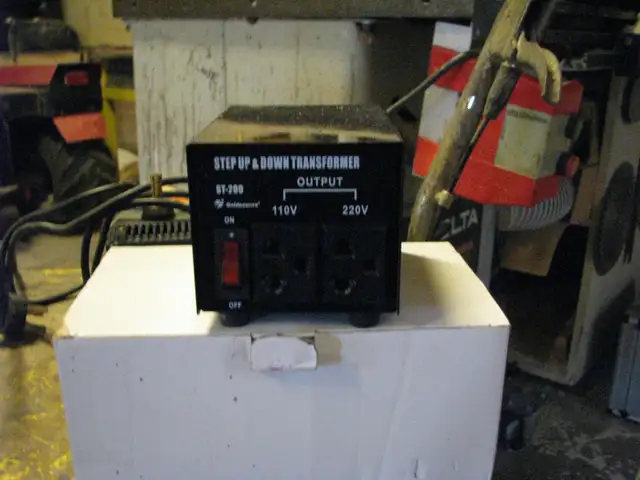 110v to 220v up down converter in Other in Mississauga / Peel Region - Image 5