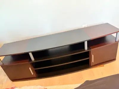 Entertainment Unit/TV Table (broken feet), View more