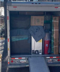 Call Max fast and polite movers, Truck ready to move