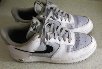 Nike Air Force 1  Low Cut in White/Black/Wolf Grey - Size 7