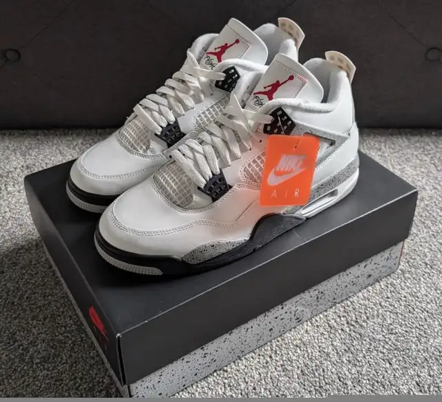Jordan 4 White Cement 2025 in Men's Shoes in Mississauga / Peel Region - Image 2
