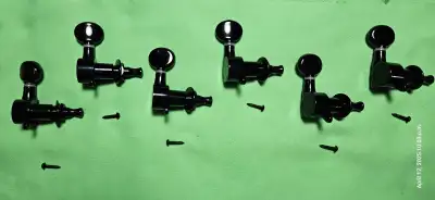 Oval Knob Reverse 6 In-Line Guitar Tuners, View more