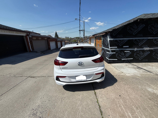 Hyundai Accent in Cars & Trucks in City of Toronto - Image 4