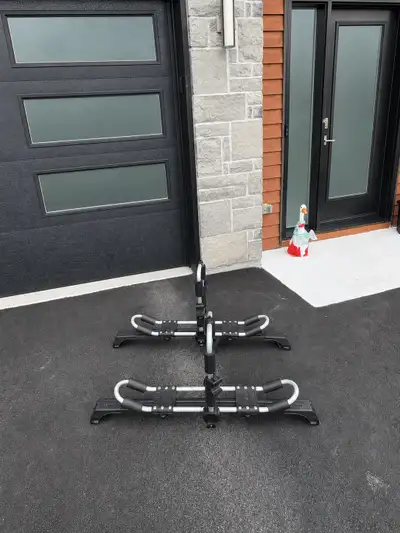 I’m selling a roof rack, designed for a 2024-2027 Hyundai Kona (all models that have roof rails). In...
