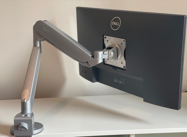 [Bundle Deal]Dell P2418D 23.8” + Workrite Adjustable monitor arm in Monitors in Mississauga / Peel Region