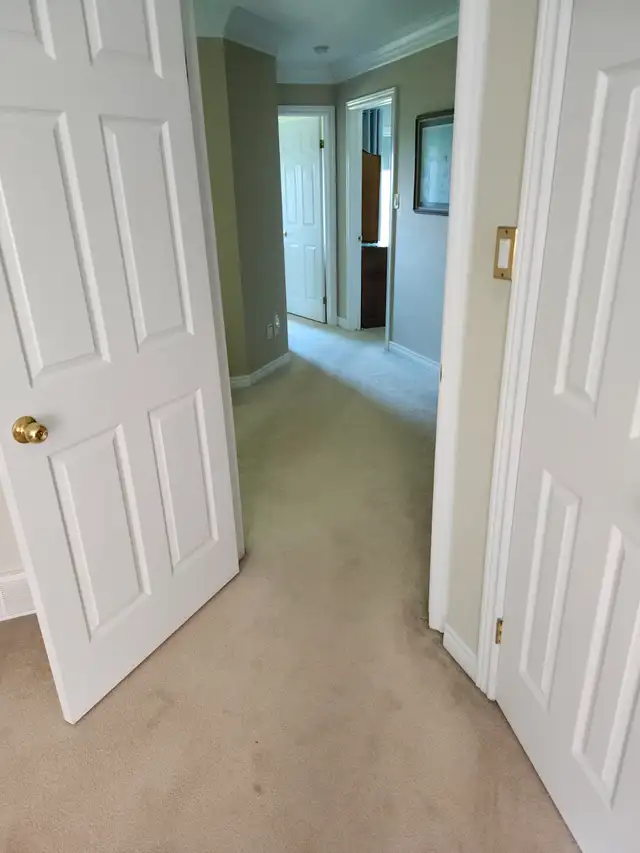 Flooring installer565626426758932482