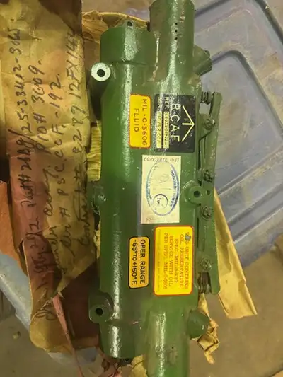 Harvard and Yale Master brake cylinder, serviceable, in original box. Please call Andy 780-975-9091