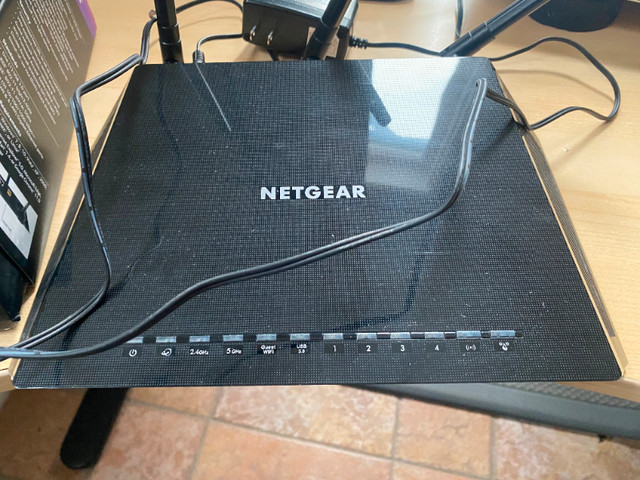 Netgear Nighthawk AC1750 Smart Wifi Router in Networking in Ottawa - Image 3