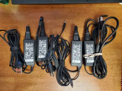 chargeur Dell 19.5v 2.31a 45 watt connecteur 4.5x3.0mm, View more
