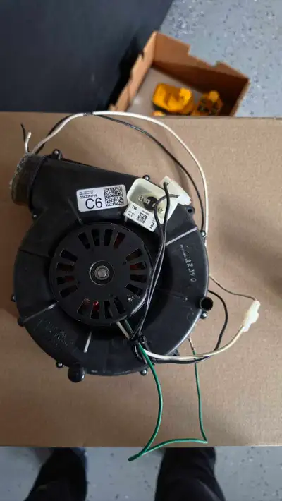 American Standard Gas Furnace components taken out of my furnace that failed from the control board....