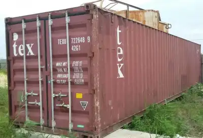 20 ft and 40 ft containers For Sale in Stratford, View more