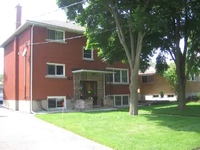 Updated apartment with oversize Living Room and Kitchen, in quiet well maintained building. Tenant p...