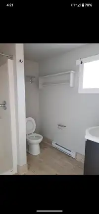 Small private room for rent