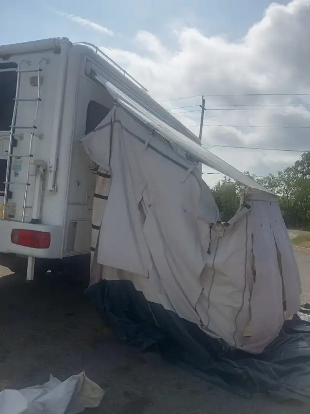 Carefree of California Add A Room RV in Other in Belleville - Image 4